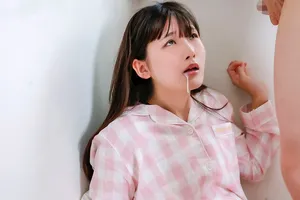 Anh trai ghen khi cô bạn gái có bạn gái nên luôn bắt em ấy làm tình