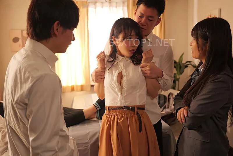 Không ưa má kế, hạt giống nhỏ gọi bạn học về nhà cưỡng hiếp